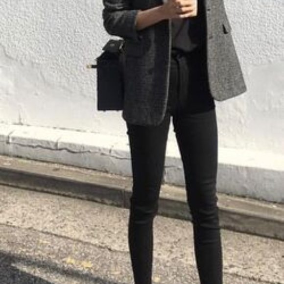 Meet your Posher, Spring - Picture 2 of 3